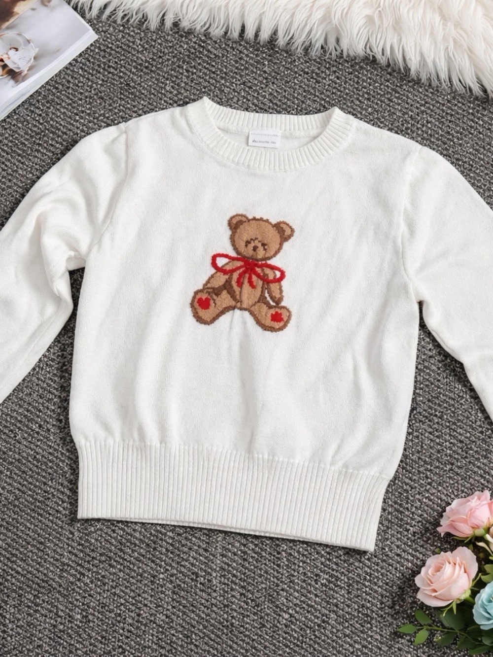 abercrombie kids White Sweater with Brown Teddy and Red Bow